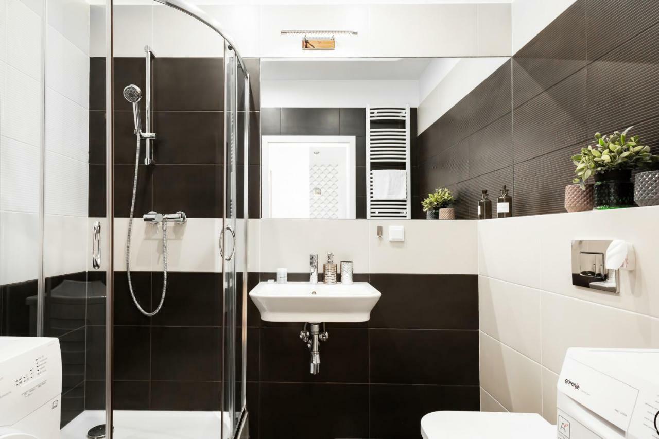 A&D Apartment By Noclegi Renters Warszawa Eksteriør bilde